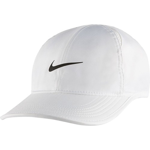 Perle overalt salt Women's Nike Court AeroBill Featherlight Adjustable Hat | SCHEELS.com