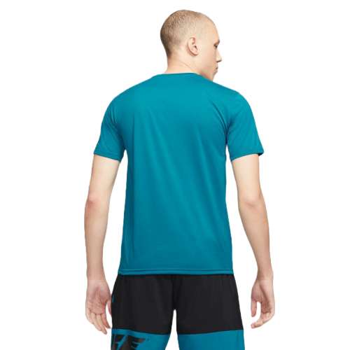 Nike Legend Dri-FIT Men's Training Shirt | SCHEELS.com