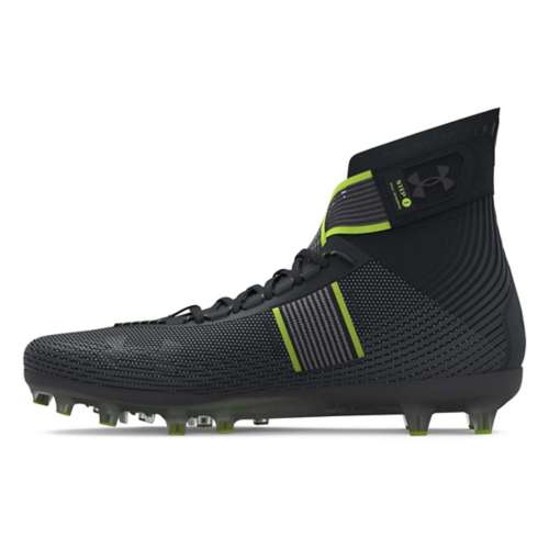 Under armor Football Cleats Size 14 for Sale in Las Vegas, NV