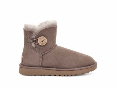 ugg women's mini bailey button ii winter boot