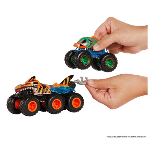 Hot Wheels Monster Truck high quality Transporter 6 Trucks