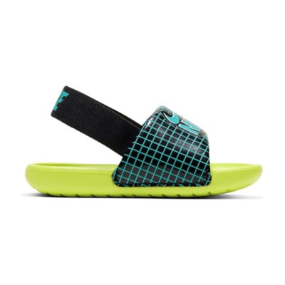 nike kawa slide on feet