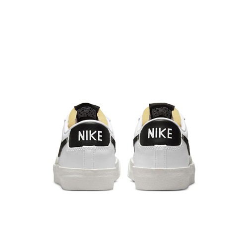 Women's Nike Blazer Low '77 Shoes