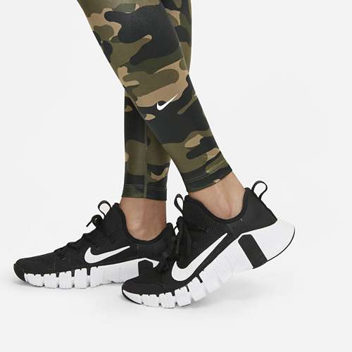Nike Camo Leggings