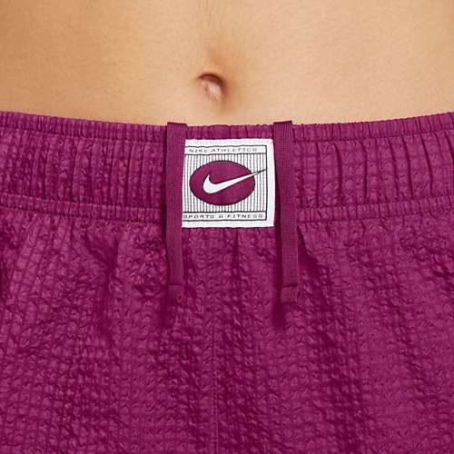 Nike Women's Montana Grizzlies Tempo Shorts