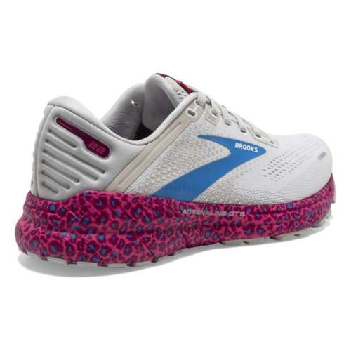 Women's Brooks Adrenaline GTS 22 Running Shoes