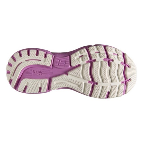 Scheels womens running shoes outlet