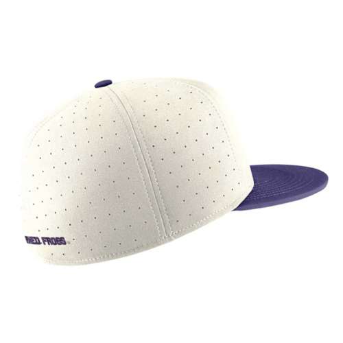 Nike nike x drake nocta cardinal stock t shirt white True Baseball Fitted Hat