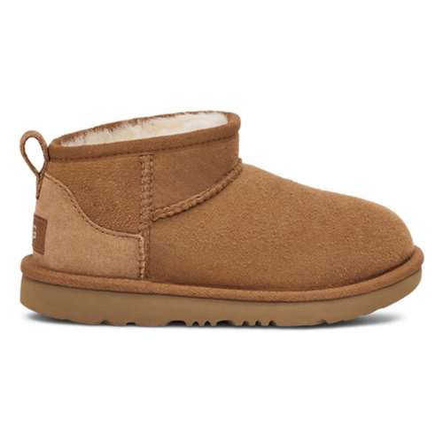 Girls ugg outlet boots size 6