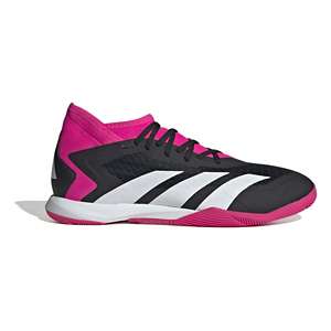 Scheels indoor store soccer shoes