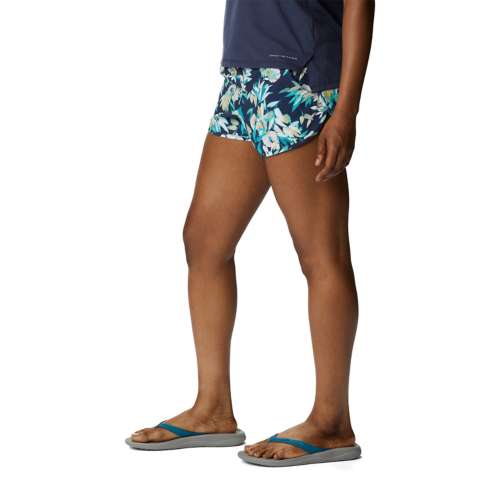 Women's Columbia Bogata Bay Stretch Printed Hybrid Shorts