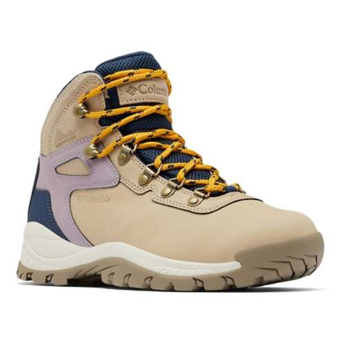 Women's Columbia Newton Ridge Plus Waterproof Hiking Boots