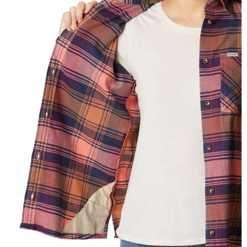 Women's Columbia Calico Basin Flannel Long Sleeve Button Up Shirt