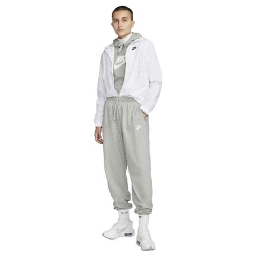 The Best Baggy Tracksuit Bottoms by Nike to Shop Now. Nike IL