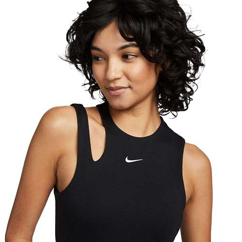 Nike Women's Essential Bodysuit