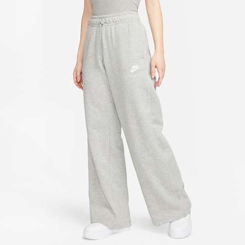 Women's Sportswear Club Fleece Mid Rise Wide Leg Sweatpant