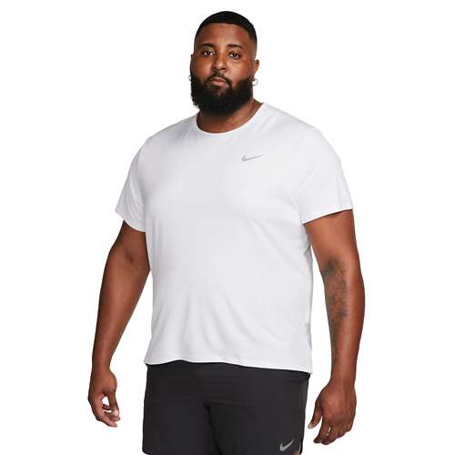 Men's Nike Miler Dri-FIT UV T-Shirt