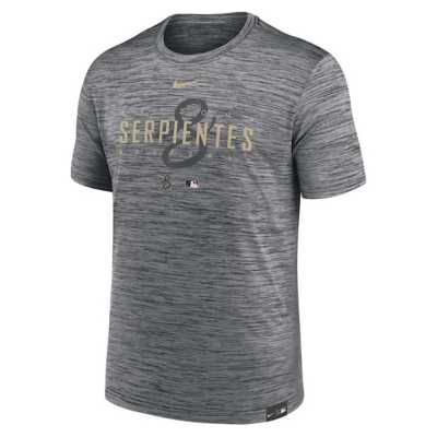 Serpientes Fans T-Shirt : Clothing, Shoes & Jewelry