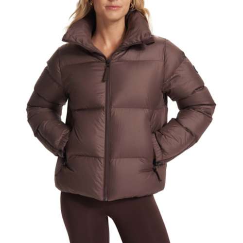 Women's Vuori Hillside Heavyweight Hooded Short Down Puffer Jacket