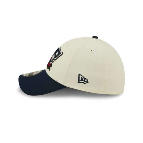 New Era New England Patriots 2022 Sideline 39Thirty Stretch Fit Hat