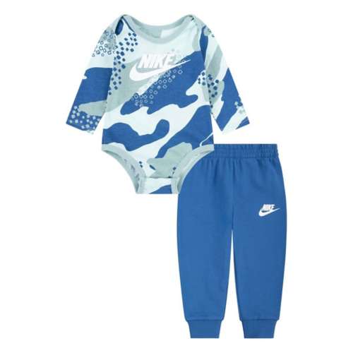 Baby nike outlet jogging suits