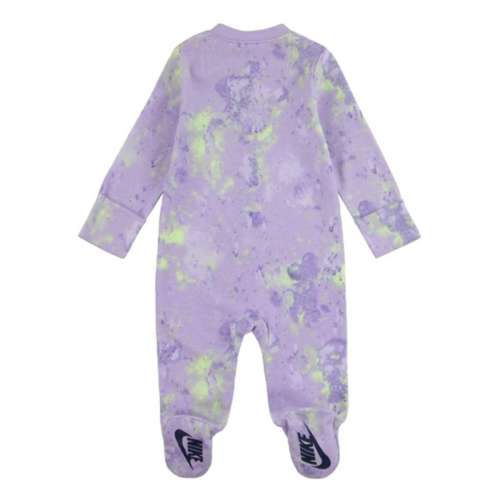 Baby size nike Printed Club AOP Footie Pajamas