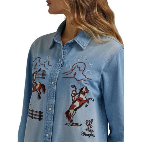 Women's Wrangler Embroidered Boyfriend Western Long Sleeve Button Up Wood shirt