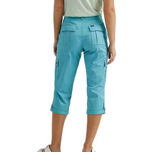 Women's Lee Ultra Lux With Flex-To-Go Relaxed Capri Cargo Pants