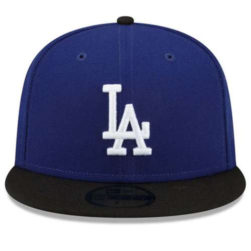 Los Angeles Dodgers New Era Athleisure Sling Bag