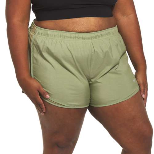 Women's Nike Plus Size Tempo Shorts