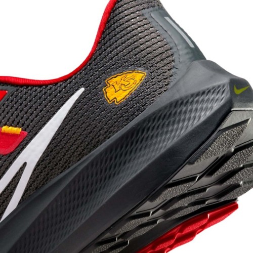 Nike chiefs shoes clearance