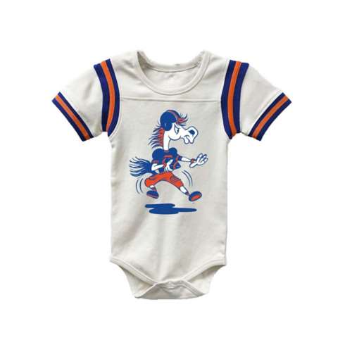 Wes and Willy Baby Boise State Broncos Yoke Hopper Onesie