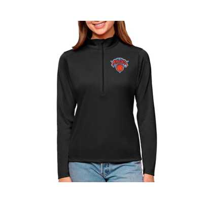 Philadelphia Eagles Antigua Women's Throwback Logo Tribute Half-Zip  Pullover Top - Green