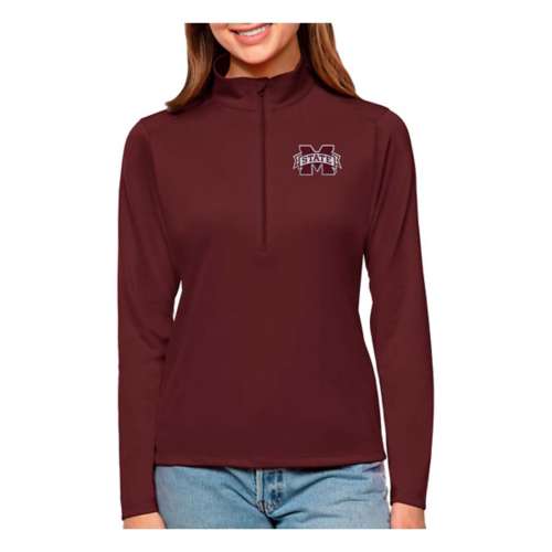 Antigua Women's Boston Red Sox Tribute Long Sleeve 1/4 Zip