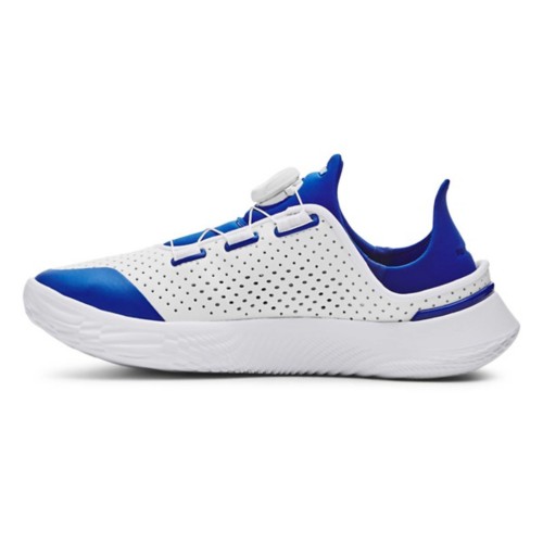 Scheels kids shoes store