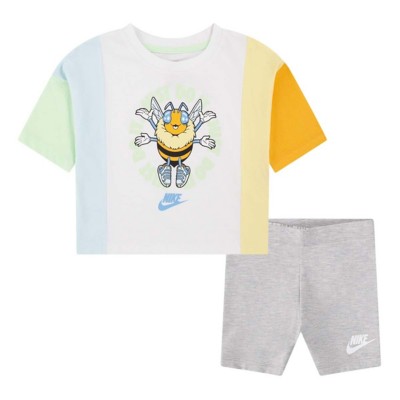 Toddler Girls' Nike Busy Bee T-Shirt and Shorts Set