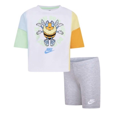 Girls' Nike Busy Bee T-Shirt and Shorts Set