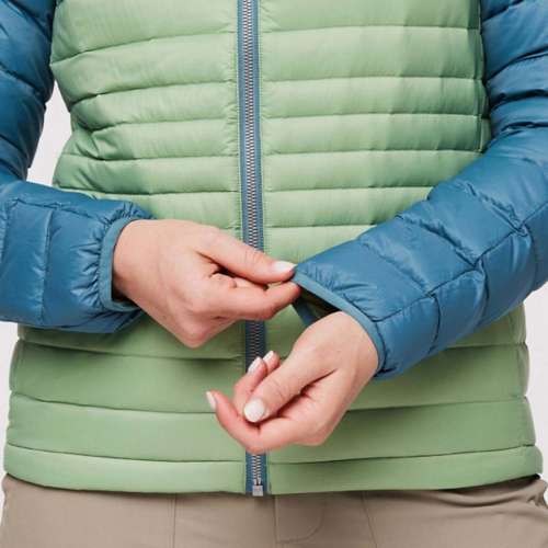 Women's Cotopaxi Plus Size Fuego Short Down Puffer Jacket