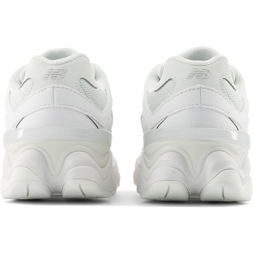 Big Kids' New Balance 9060 Sneakers