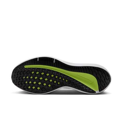 Men's Nike Winflo 10 Running Shoes | SCHEELS.com
