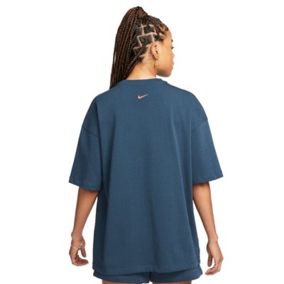 Women's Nike Sportswear Essentials T-Shirt