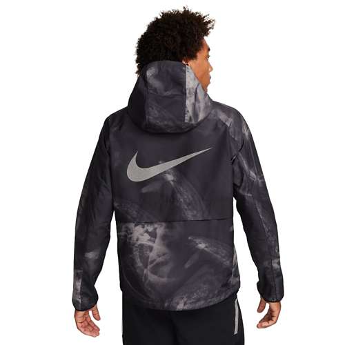 Men's lebron Nike Storm-FIT Running Division Jacket
