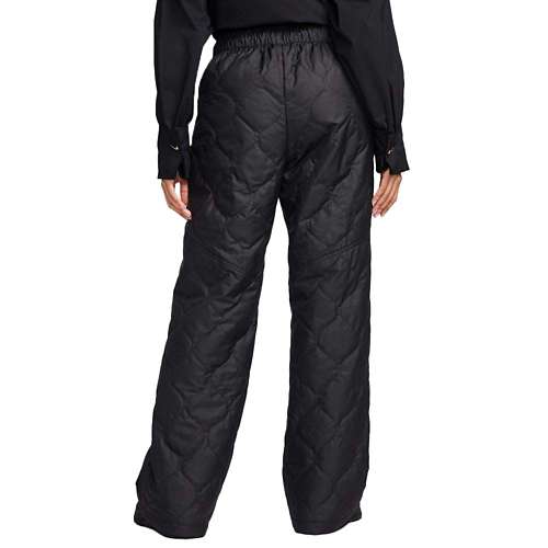 Women's Nike Sportswear Essential Quilt High Rise Pants