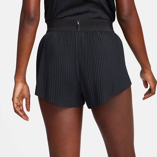 Women's Nike AeroSwift Shorts | SCHEELS.com