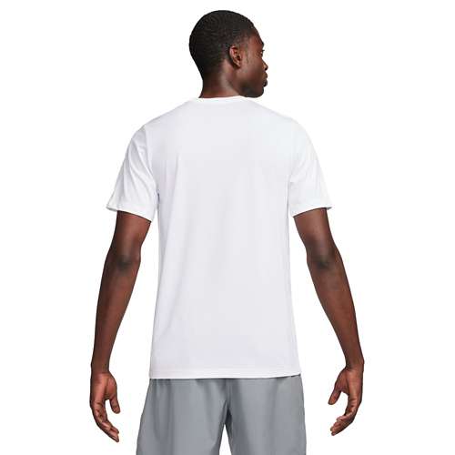 Men's Nike Dri-FIT Studio '72 Collection Fitness T-Shirt