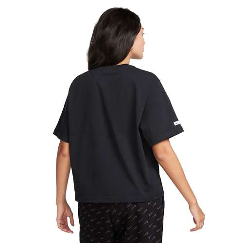 Women's Nike Sportswear Classic Boxy T-Shirt | SCHEELS.com