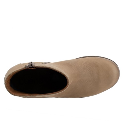 Women's Bueno Fae Chelsea Boots