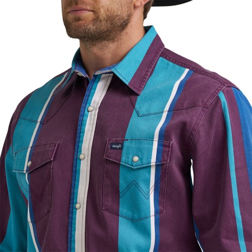 Men's Wrangler Vintage Inspired Brushpopper Classic Fit Long Sleeve Button Up Shirt - Primary Image