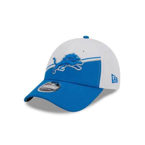 New Era Women's Buffalo Bills Team Color Cheer 9Forty Adjustable Hat