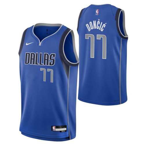 Nike Kids' Dallas Mavericks Luka Doncic #77 Icon Jersey